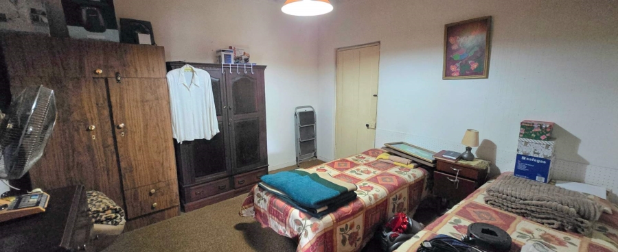 5 Bedroom Property for Sale in Riviersonderend Western Cape